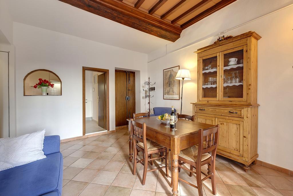 Signoria Apartment With A View Florence Room photo